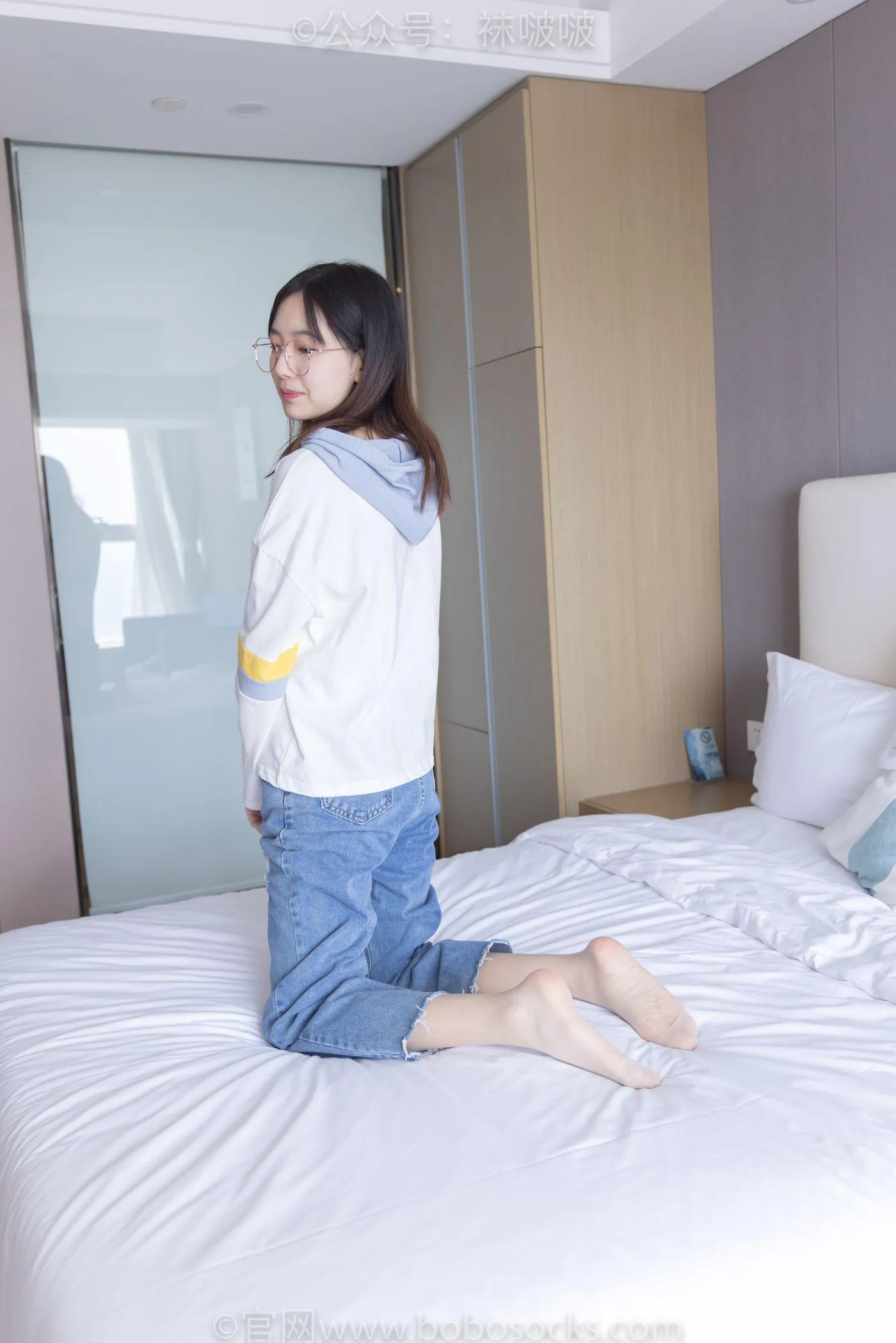 [BoBoSocks袜啵啵]NO.080 小甜豆-帆布鞋、白棉袜、肉丝（花絮版） [140P]插图